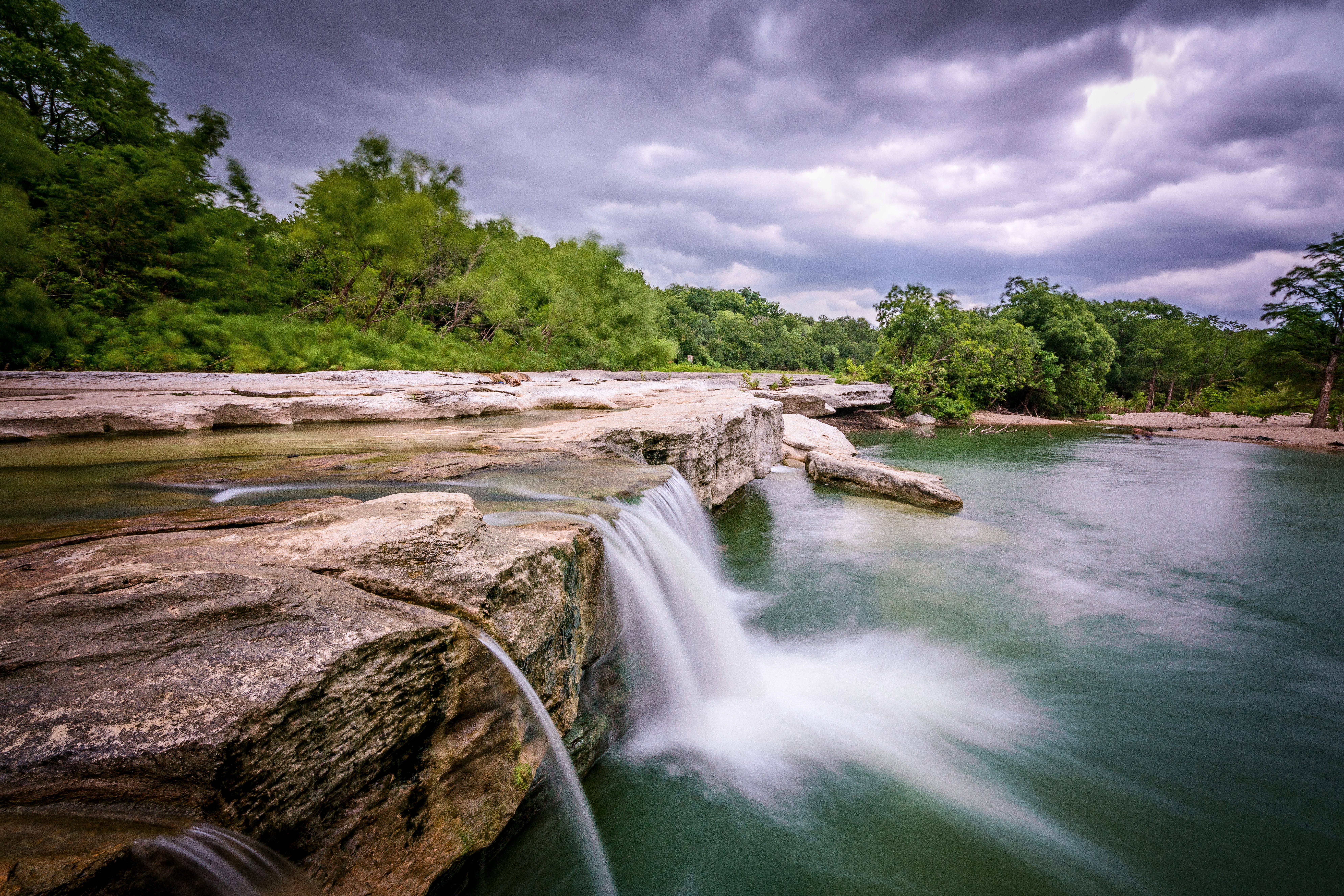 7 Beautiful Waterfalls in Texas