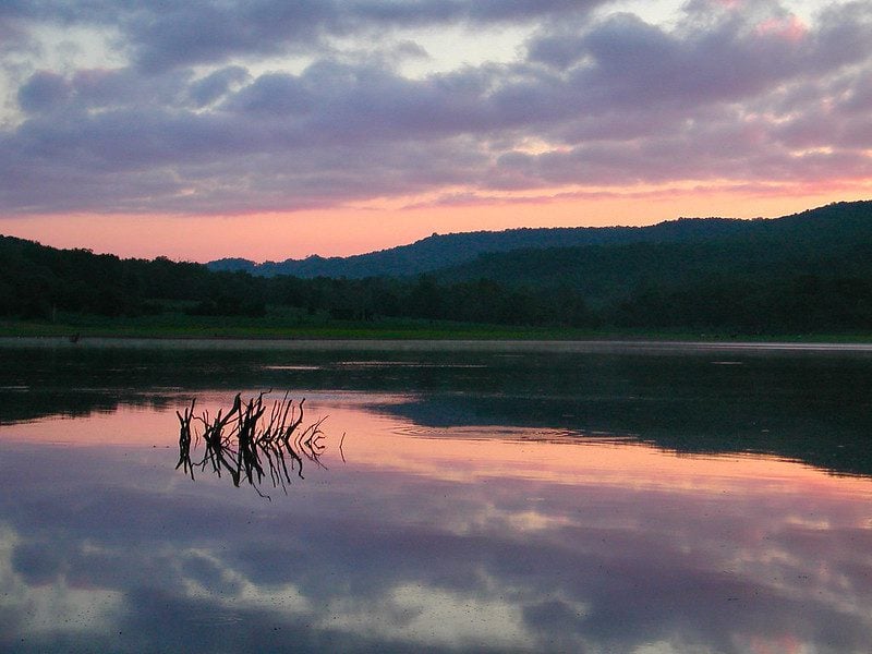 best lakes in oklahoma: lake tenkiller
