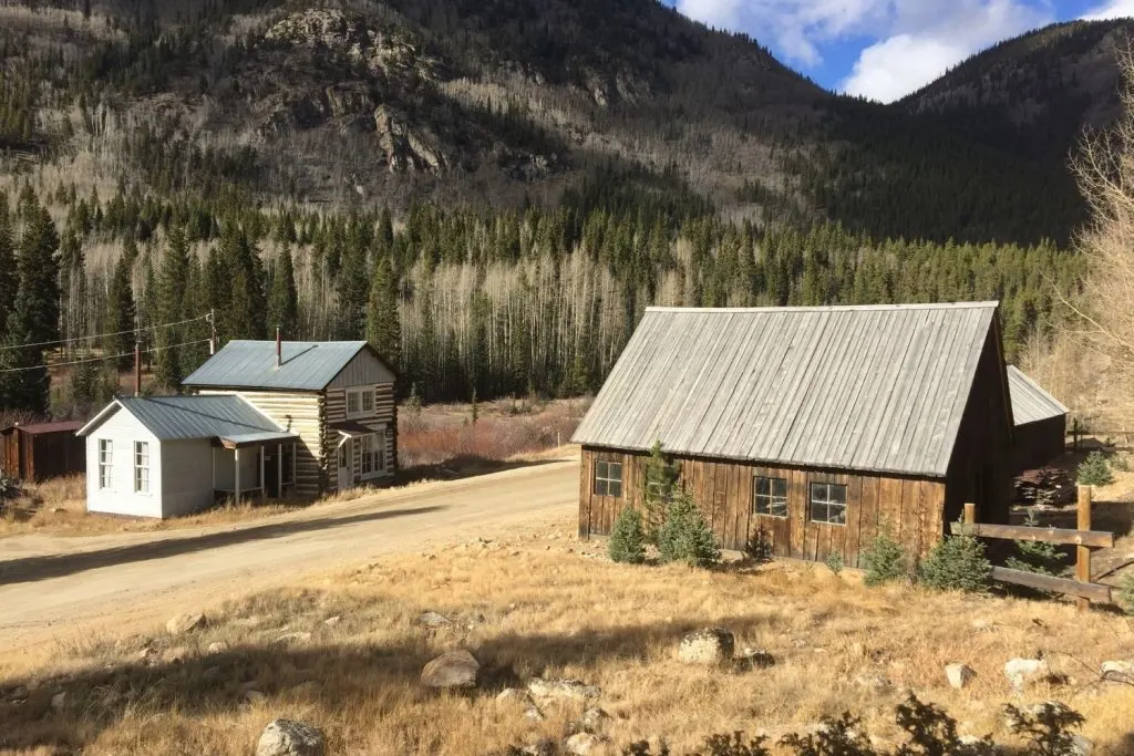 ghost towns in colorado - st elmo