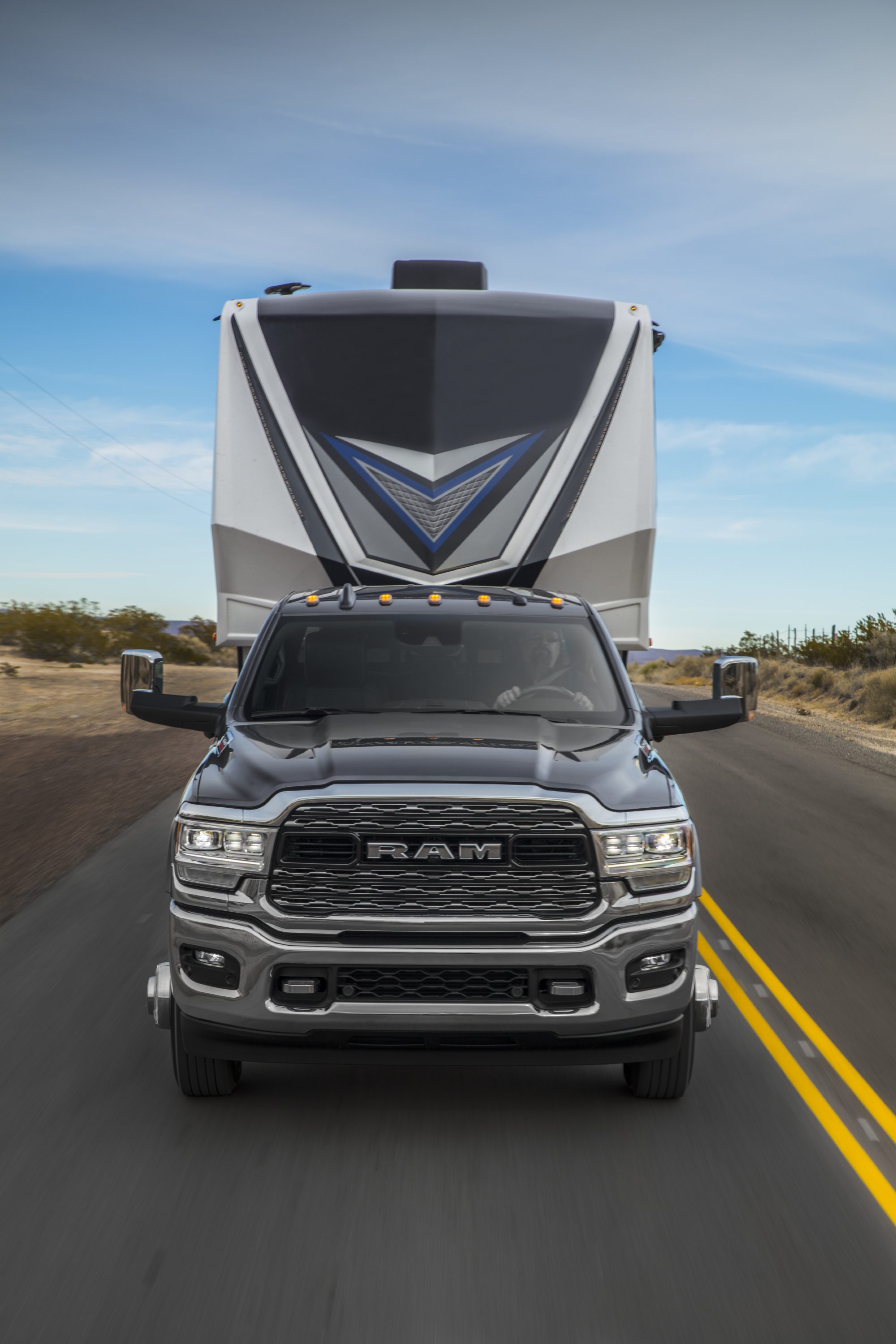 Which 3 4 Ton Truck Has the Best Towing Capacity CaidenhasWhite