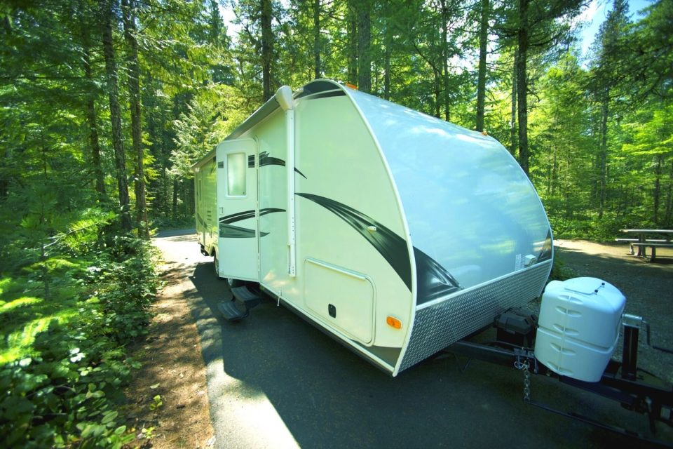 What Type of RV Siding Should You Avoid? - Drivin' & Vibin'