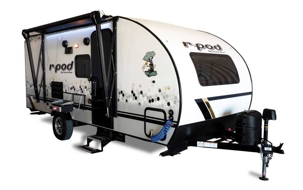 The R Pod is the first of its kind to offer you affordable luxury at the lowest tow weight in its class.