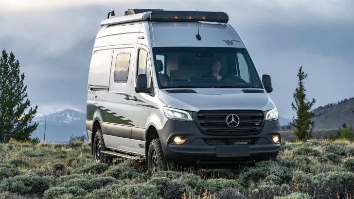 Mercedez Synergy Rv March 31, 2021 - Drivin' & Vibin'