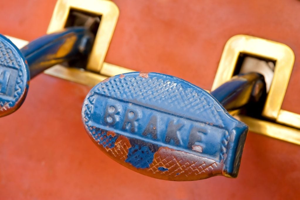 trailer brake controllers. brake safety.