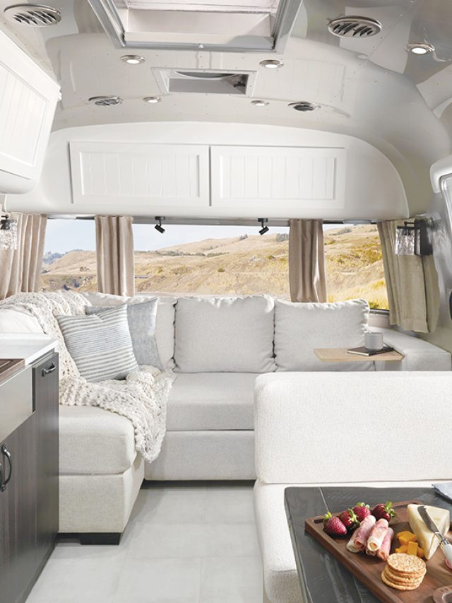 5 WellBuilt (and American Made) RVs Drivin' & Vibin'