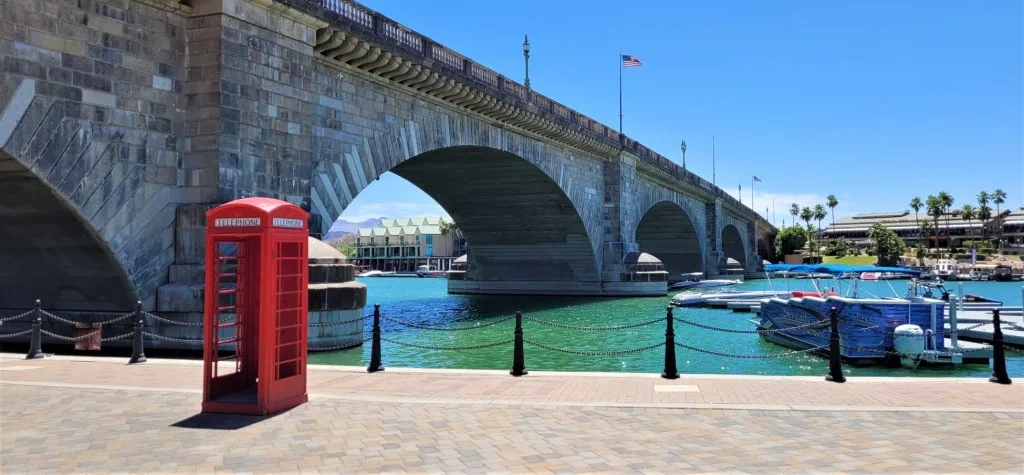 London Bridge in Arizona with a British telephone booth.