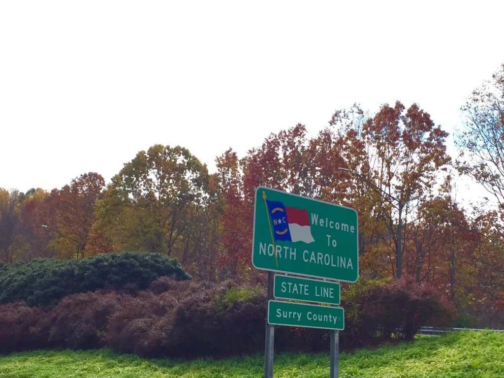 Welcome to North Carolina sign.