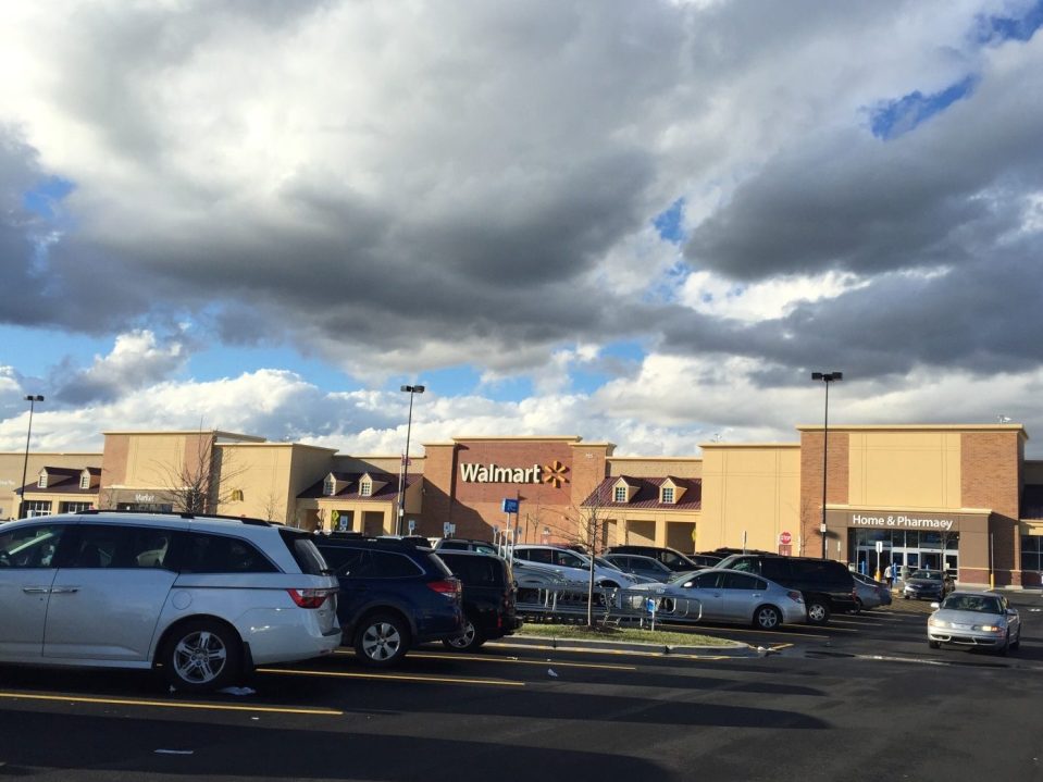 Van Camper Sleeps in Walmart Parking Lot for 2+ Years Drivin' & Vibin'
