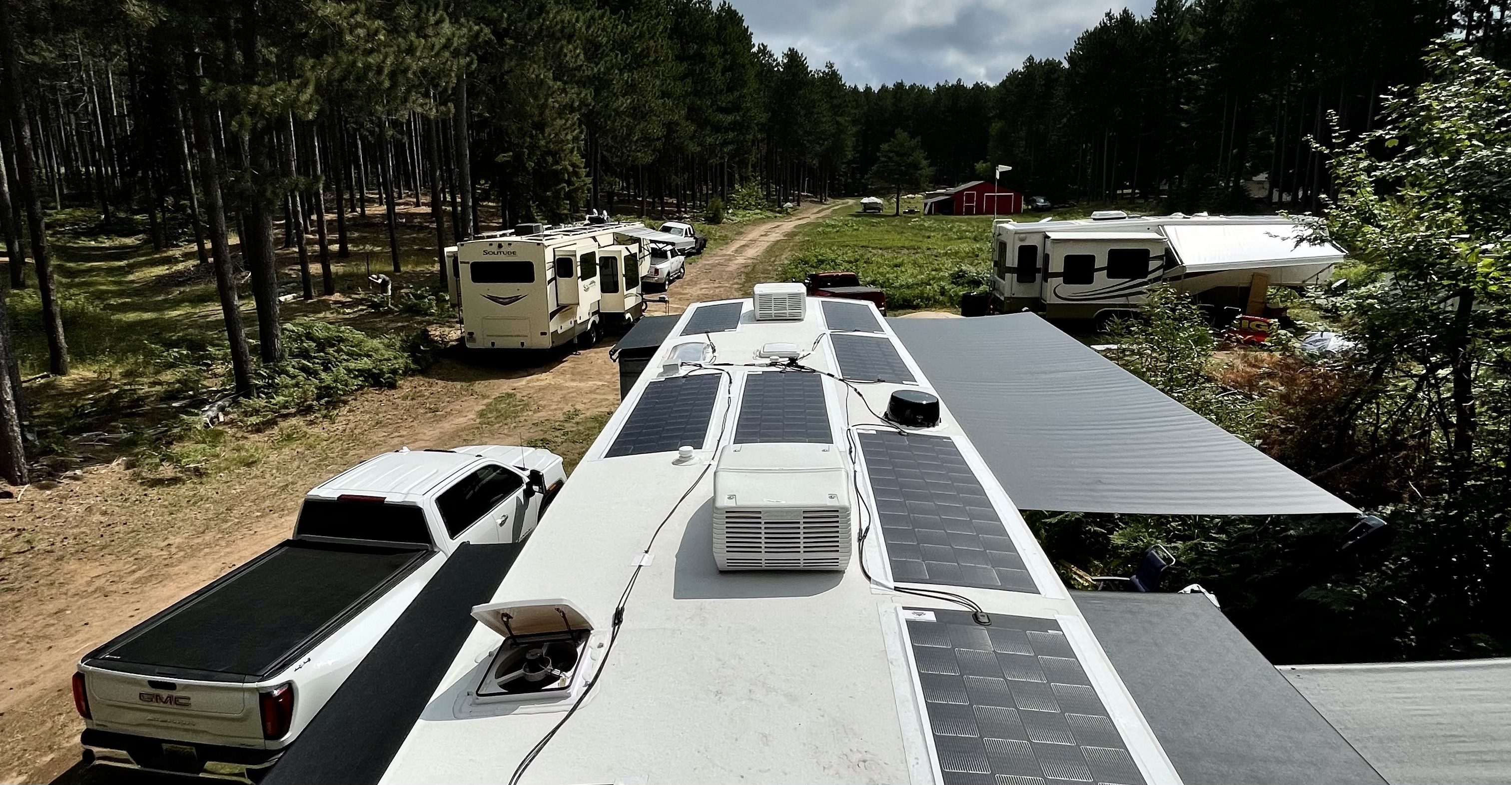Can You Run an RV Air Conditioner With Solar Power? Drivin' & Vibin'