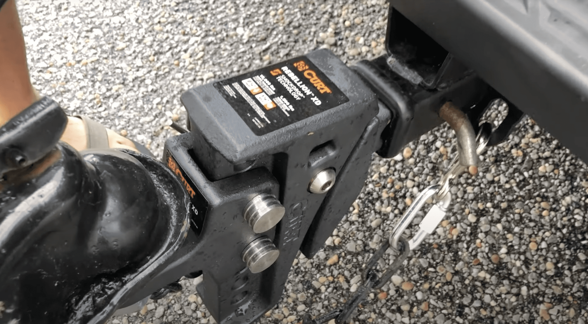 How Towing Can Be Easier With a Cushioned Ball Mount Drivin' & Vibin'