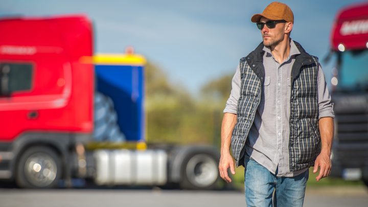 What Does 10-4 Mean? (And, 10 Other Trucker Codes)