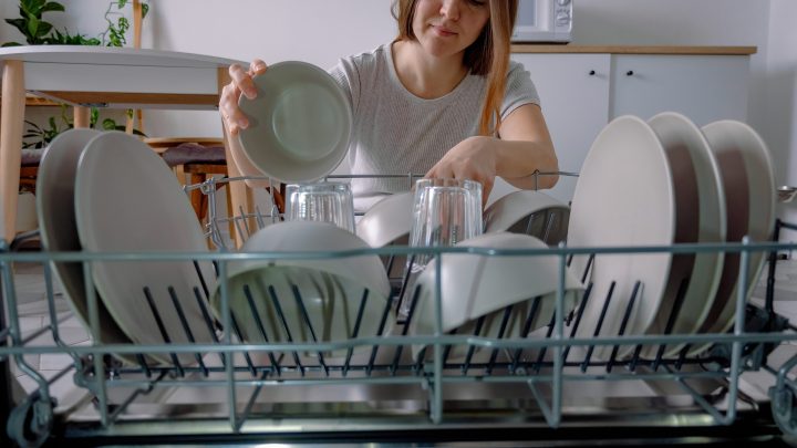 7 Unusual Things You Can Wash in the Dishwasher