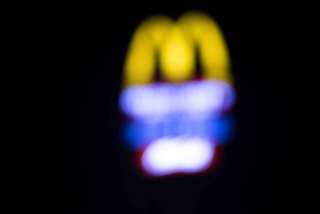Bllurry McDonalds sign at night