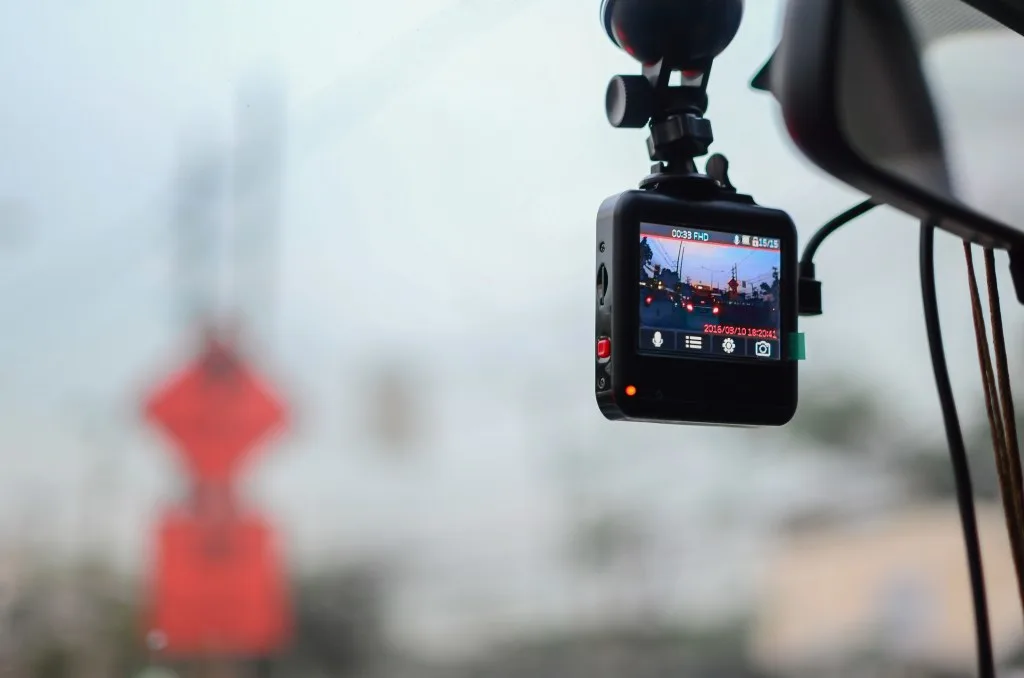Dash cam filming while driving