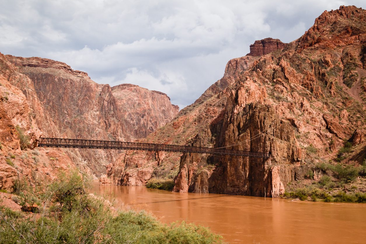 you-won-t-believe-what-s-at-the-bottom-of-the-grand-canyon-drivin