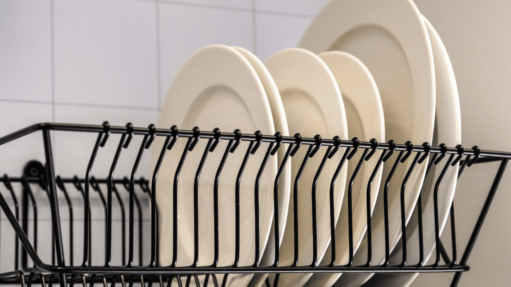 Dish rack being used