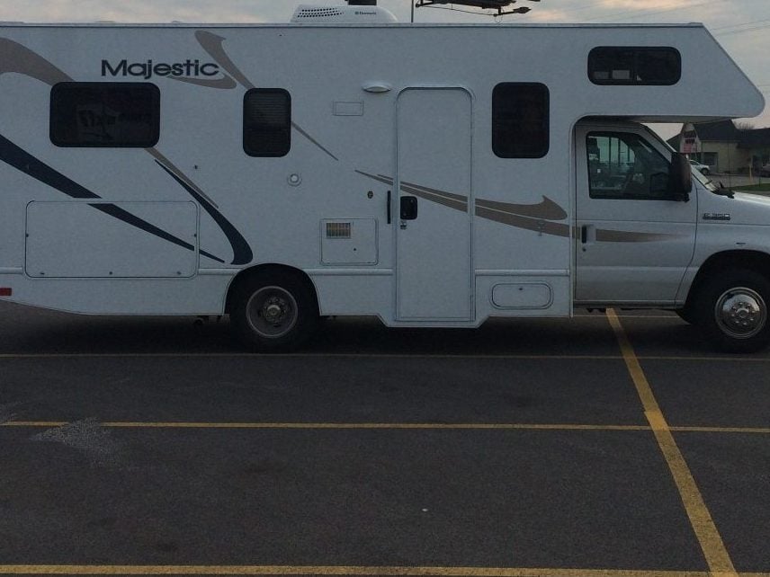 RV at rest stop