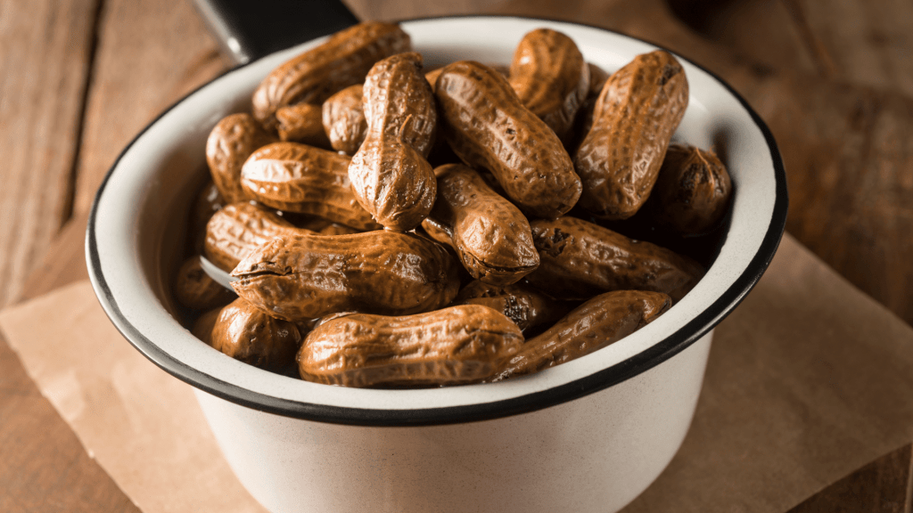 Boiling peanuts in pot