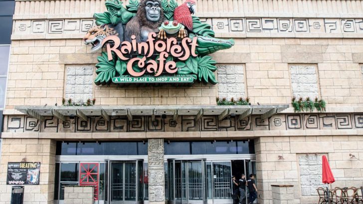 Facade of Rain Forest Cafe of Atlantic city