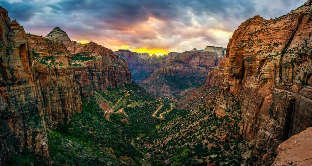 panoramic view of zion national park from Canyon overlook trail
